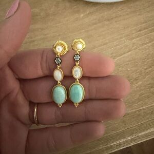 Frieda Rothman Elegant Gold and Green Dangle Earrings
